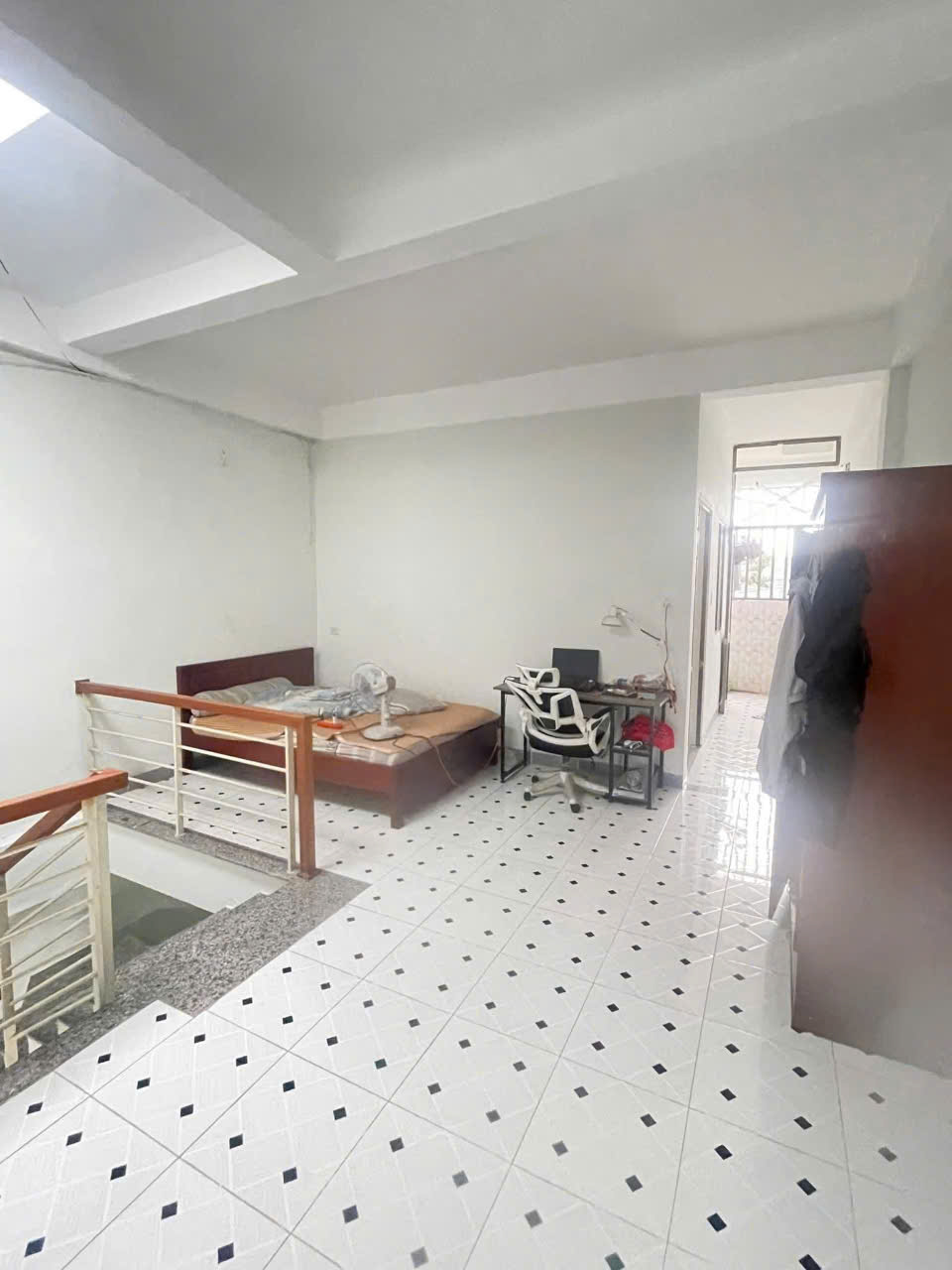 Bán nhà 2 tầng đúc đường Văn Thánh 2,  gần Mê Linh - Liên Chiểu. - Ảnh chính